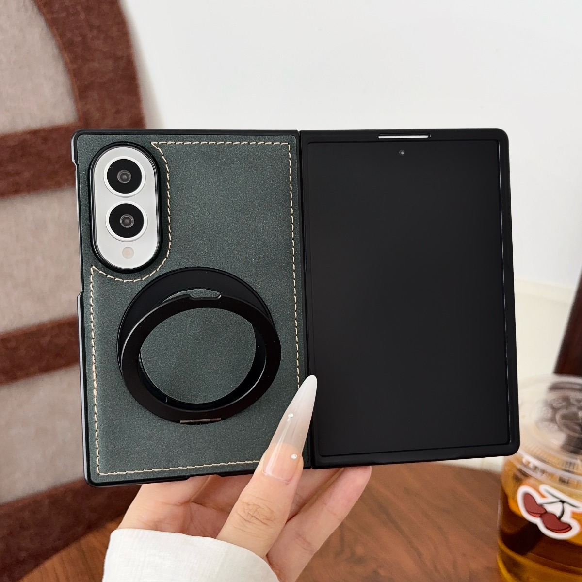 Étui de téléphone en cuir d'ag - Magnetic Charging Stand avis et prix