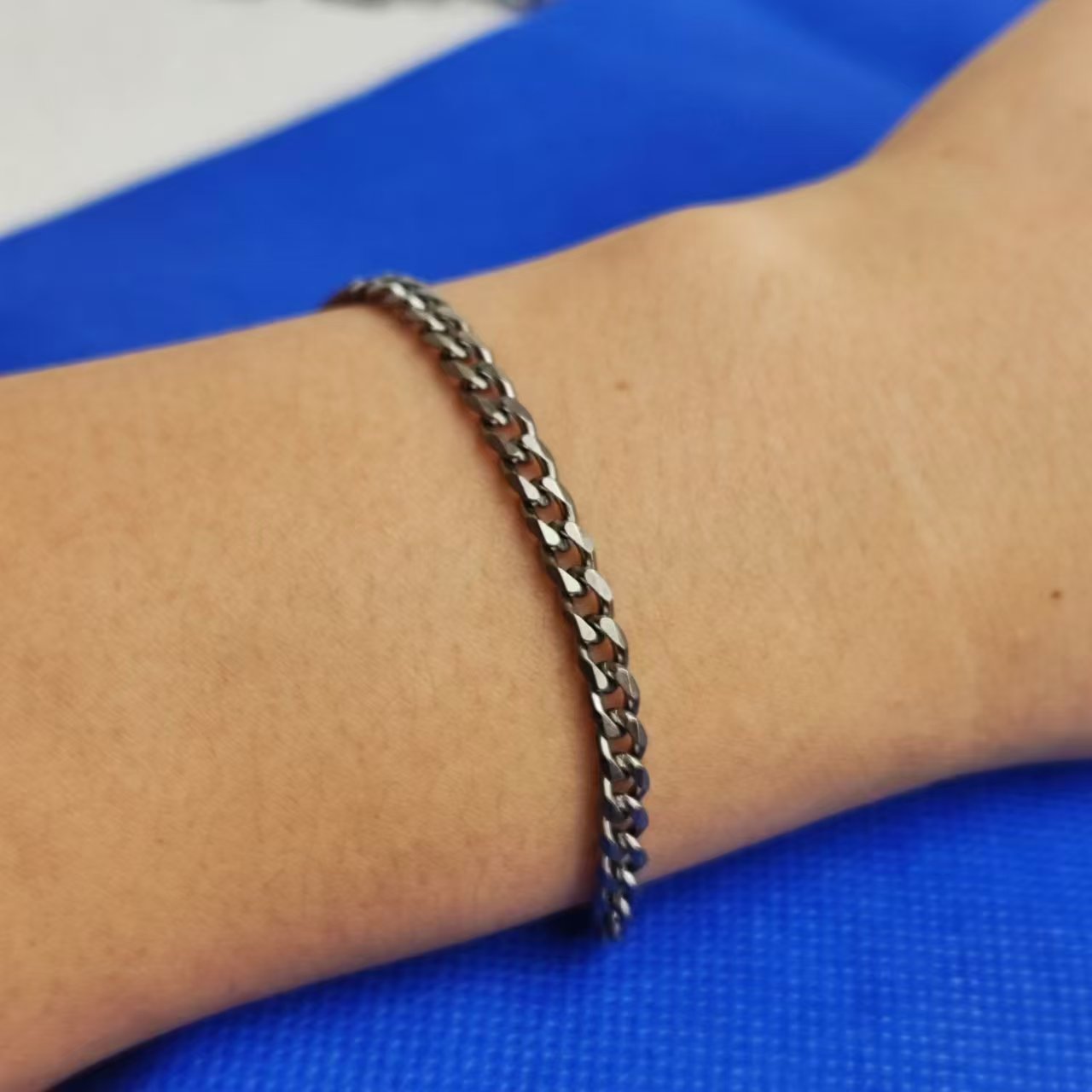 I-esis-Bracelet LED en Titane  - Ceramic Link Bracelet avis et prix